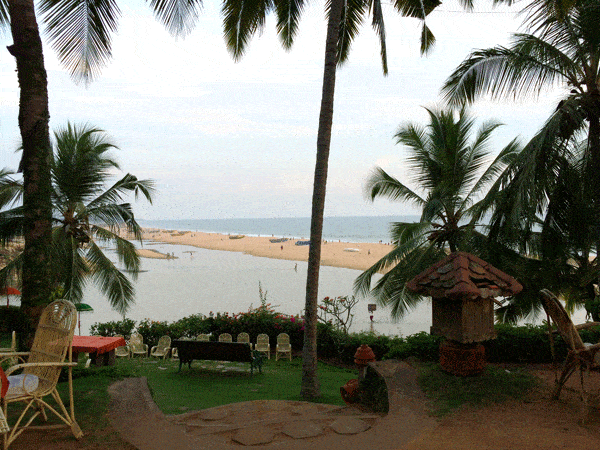 Manaltheeram Beach Village , Kerala, India
