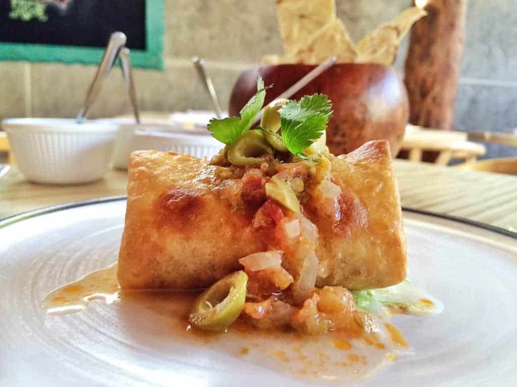 Chimichanga con salsa veracruzana, Restaurante Axiote, Playa del Carmen, Quintana Roo